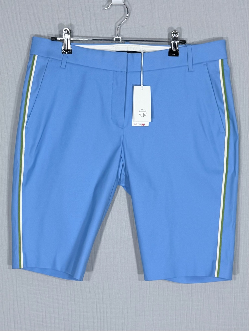 NWT Tory Sport Performance Side Striped Bermuda Golf Shorts Size 8